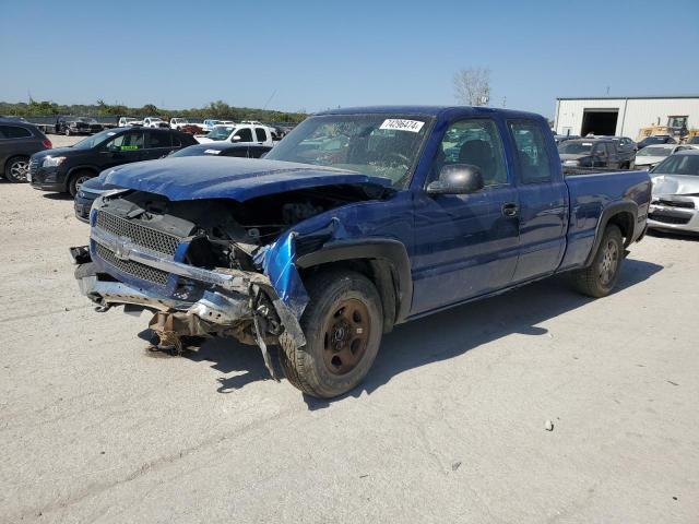 CHEVROLET SILVERADO 2004 with VIN 2GCEC19V841169498 - Photo from auction