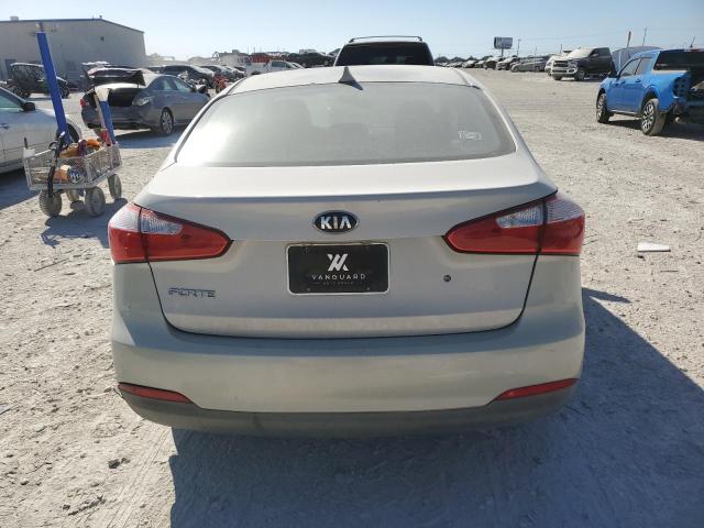 Photo 6 from auction – 2015 KIA FORTE LX with VIN KNAFK4A67F5372670