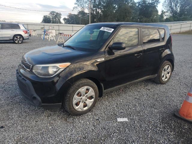KIA SOUL 2015 with VIN KNDJN2A26F7212788 - Photo from auction