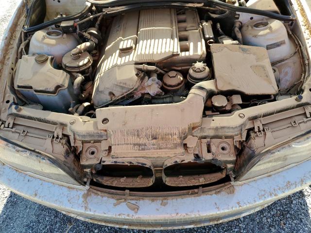 Photo 11 from auction – 2004 BMW 330 CI with VIN WBABW53434PJ95184