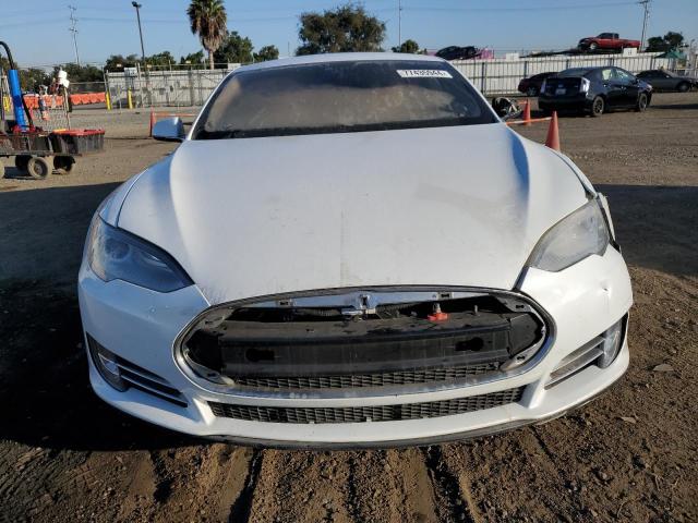 Photo 5 from auction – 2013 TESLA MODEL S with VIN 5YJSA1CN8DFP06319