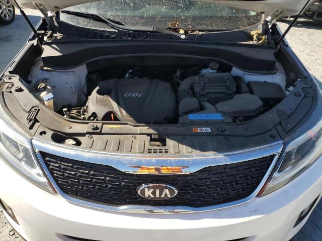 Photo 11 from auction – 2014 KIA SORENTO LX with VIN 5XYKTCA62EG473713