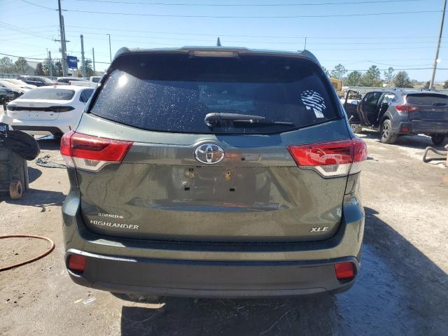 Photo 6 from auction – 2019 TOYOTA HIGHLANDER with VIN 5TDKZRFH5KS327638