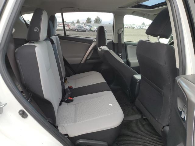Photo 11 from auction – 2017 TOYOTA RAV4 XLE with VIN JTMRFREV6HJ707916