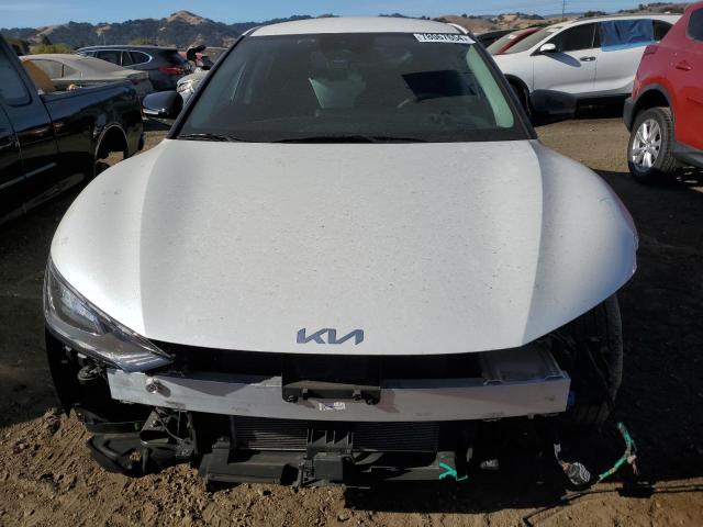 Photo 5 from auction – 2022 KIA EV6 LIGHT with VIN KNDC34LA4N5037076