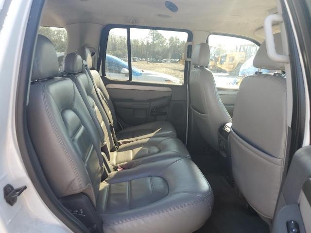 Photo 11 from auction – 2004 FORD EXPLORER X with VIN 1FMZU73K94UB47025