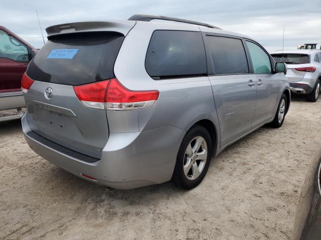 Снимка 3 от търг – 2012 TOYOTA SIENNA LE с VIN 5TDKK3DC8CS277540