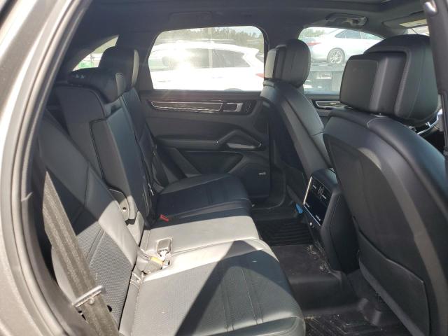 Photo 10 from auction – 2019 PORSCHE CAYENNE S with VIN WP1AB2AY0KDA65391
