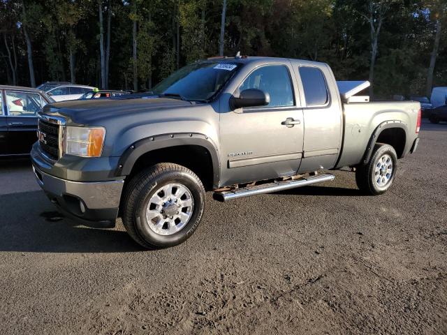 GMC SIERRA K25 2011 with VIN 1GT221C82BZ220491 - Photo from auction