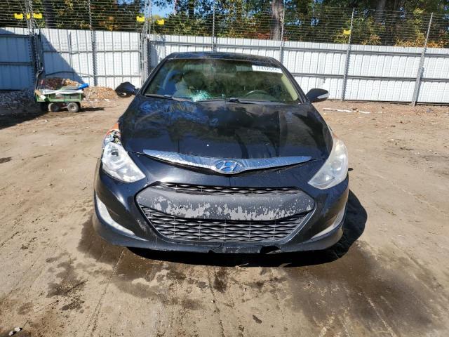 Photo 5 from auction – 2012 HYUNDAI SONATA HYB with VIN KMHEC4A45CA058105