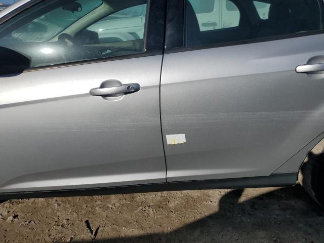 Photo 12 from auction – 2013 FORD FOCUS SE with VIN 1FADP3K22DL188432