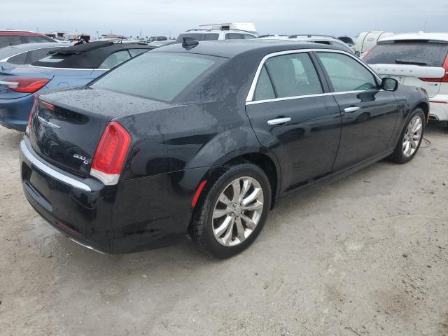 Photo 3 from auction – 2016 CHRYSLER 300C with VIN 2C3CCAKG1GH261748