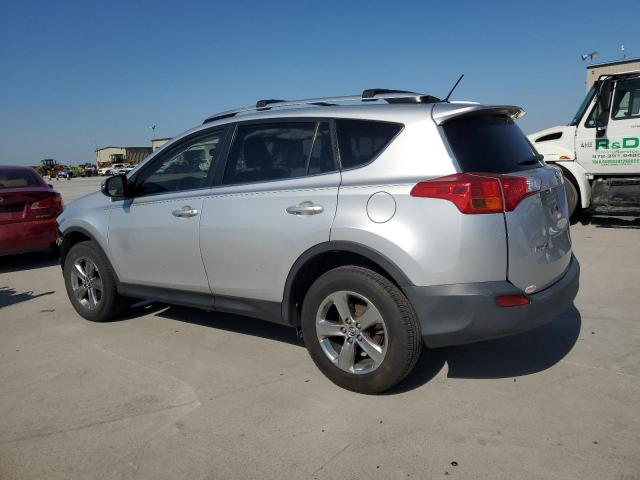 Photo 2 from auction – 2015 TOYOTA RAV4 XLE with VIN JTMWFREV4FD069955