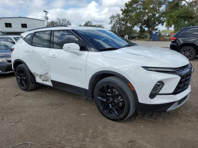 Photo 4 from auction – 2023 CHEVROLET BLAZER 3LT with VIN 3GNKBDRS5PS114231