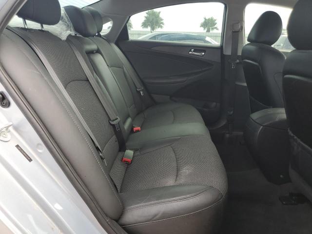 Photo 10 from auction – 2013 HYUNDAI SONATA SE with VIN 5NPEC4AC4DH616449