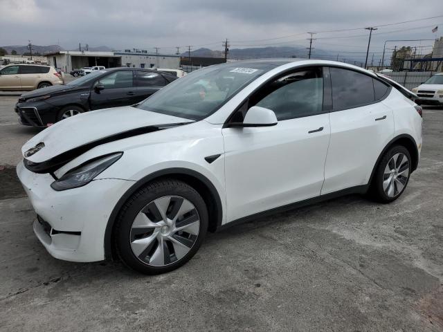 TESLA MODEL Y 2022 with VIN 7SAYGDEE3NF332035 - Photo from auction