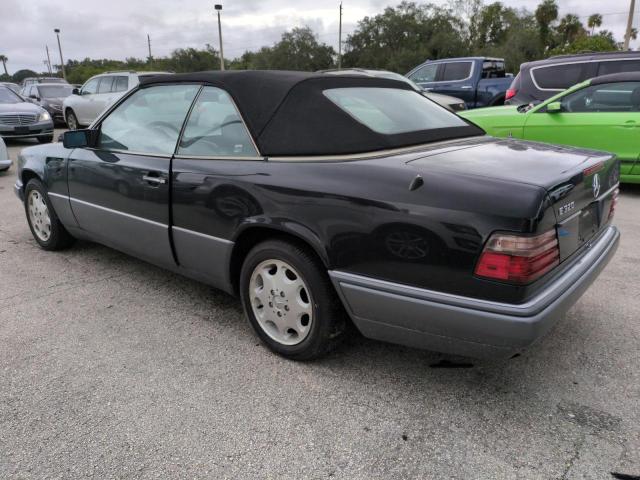 Photo 2 from auction – 1995 MERCEDES-BENZ E 320 with VIN WDBEA66EXSC281846