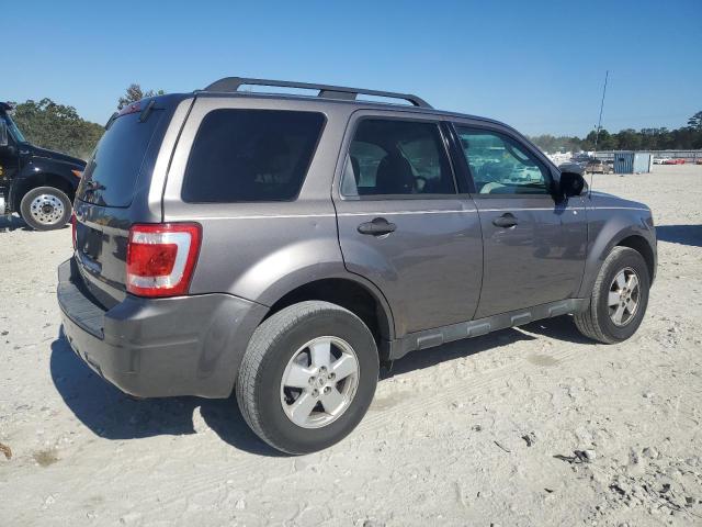 Photo 3 from auction – 2011 FORD ESCAPE XLT with VIN 1FMCU0D77BKC18688