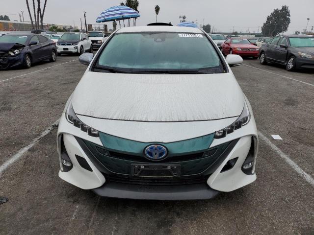 Photo 5 from auction – 2017 TOYOTA PRIUS PRIM with VIN JTDKARFP5H3031737