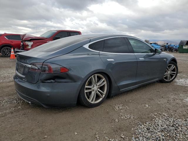 Photo 3 from auction – 2013 TESLA MODEL S with VIN 5YJSA1AG0DFP03953