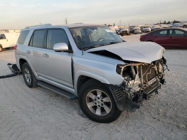 Photo 4 from auction – 2011 TOYOTA 4RUNNER SR with VIN JTEZU5JR4B5025250