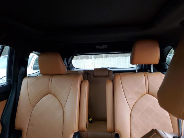 Photo 10 from auction – 2023 TOYOTA HIGHLANDER with VIN 5TDEBRCH1PS109077