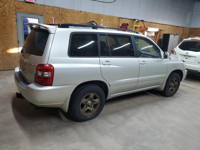 Photo 3 from auction – 2004 TOYOTA HIGHLANDER with VIN JTEHD21A740027465