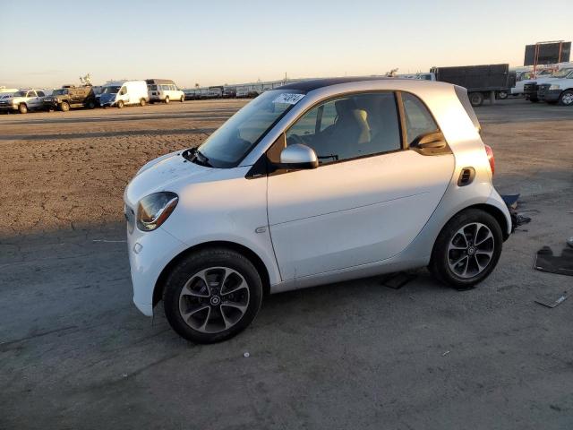 SMART FORTWO 2016 with VIN WMEFJ5DA6GK051414 - Photo from auction