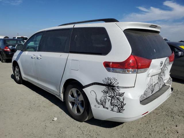 Photo 2 from auction – 2011 TOYOTA SIENNA LE with VIN 5TDKK3DC9BS075711