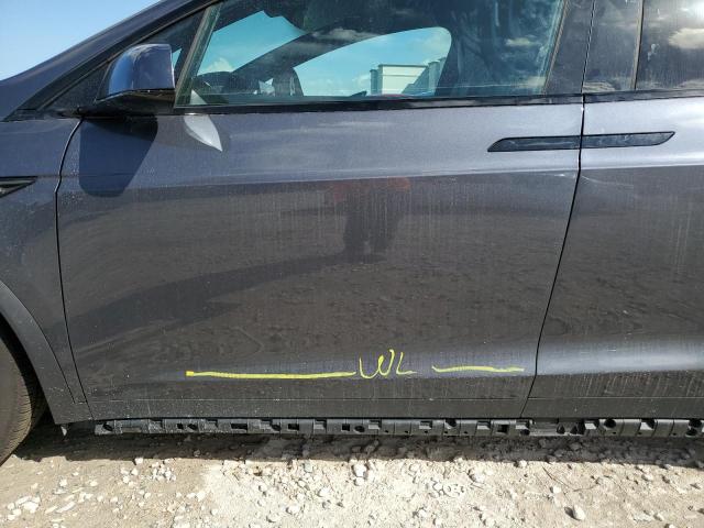 Photo 12 from auction – 2022 TESLA MODEL X with VIN 7SAXCBE58NF335072