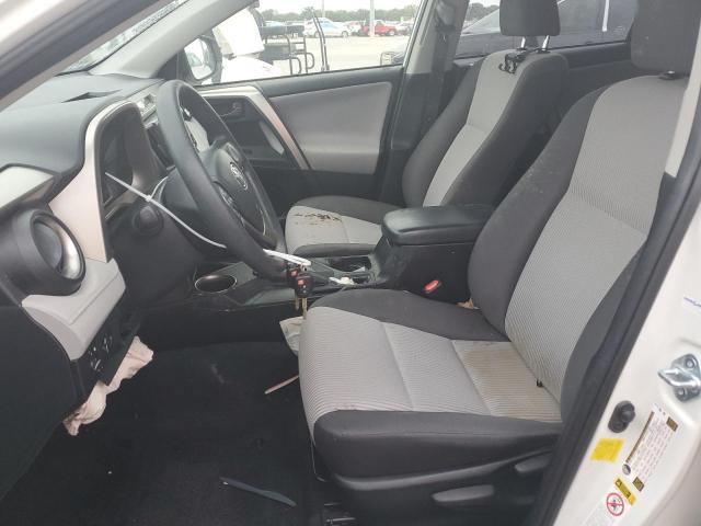 Photo 7 from auction – 2014 TOYOTA RAV4 LE with VIN JTMZFREVXEJ024063