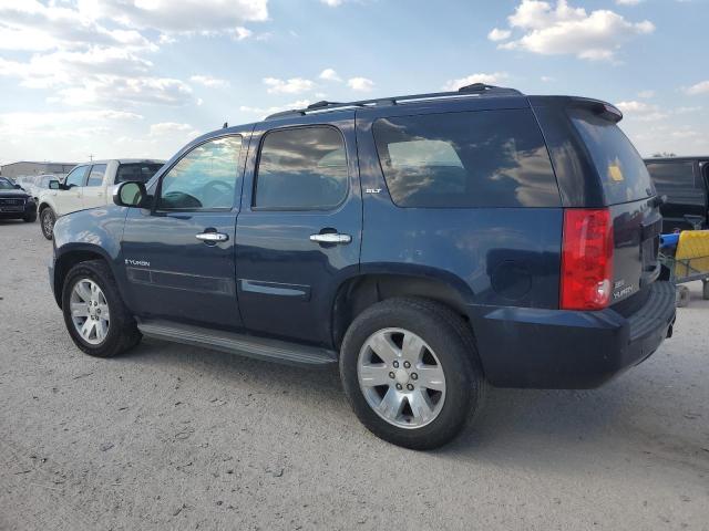 Photo 2 from auction – 2008 GMC YUKON with VIN 1GKFC13058R163371