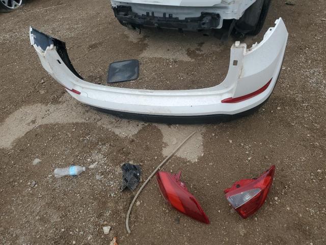 Photo 12 from auction – 2018 HYUNDAI TUCSON SEL with VIN KM8J3CA47JU607629
