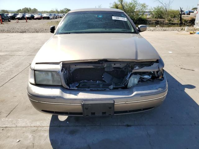 Photo 5 from auction – 2001 FORD CROWN VICT with VIN 2FAFP73W71X127996