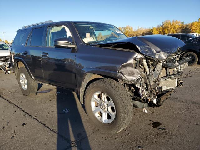 Zdjęcie 4 z aukcji – 2018 TOYOTA 4RUNNER SR z VIN JTEBU5JR2J5569052