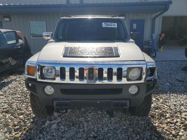 Photo 5 from auction – 2007 HUMMER H3 with VIN 5GTDN13E278145531
