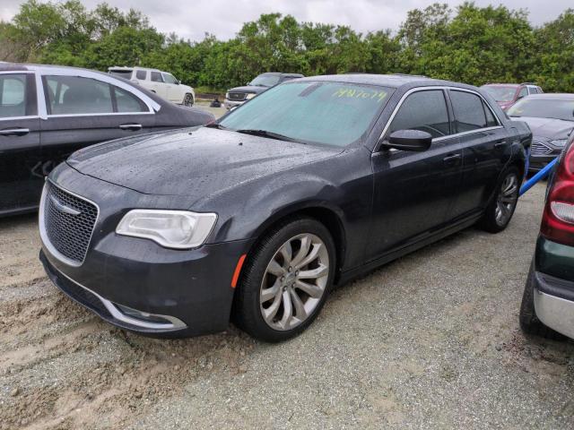 CHRYSLER 300 LIMITE 2017 مع رقم تعريف المركبة 2C3CCAAG3HH580247 - صورة من المزاد