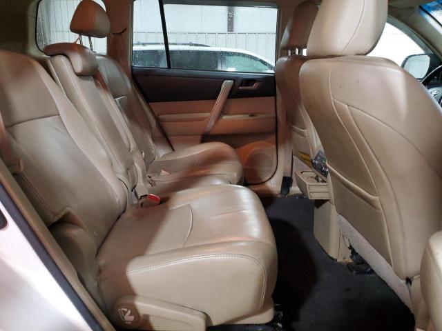 Photo 11 from auction – 2012 TOYOTA HIGHLANDER with VIN 5TDBK3EH2CS164645