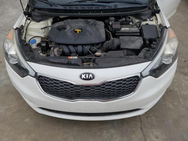 Photo 11 from auction – 2015 KIA FORTE LX with VIN KNAFX4A6XF5398522