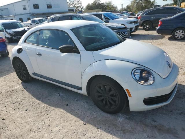 Photo 4 from auction – 2014 VOLKSWAGEN BEETLE with VIN 3VWF17AT7EM640474