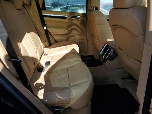 Photo 11 from auction – 2014 PORSCHE CAYENNE S with VIN WP1AB2A24ELA58434