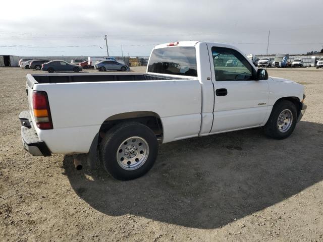 Photo 3 from auction – 2000 CHEVROLET SILVERADO with VIN 1GCEC14W1YZ175513