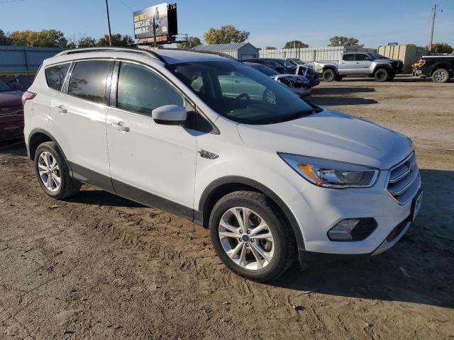 Photo 4 from auction – 2018 FORD ESCAPE SE with VIN 1FMCU9GDXJUA58167