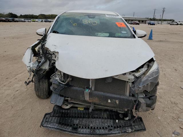Photo 5 from auction – 2017 TOYOTA COROLLA L with VIN 5YFBURHEXHP688835