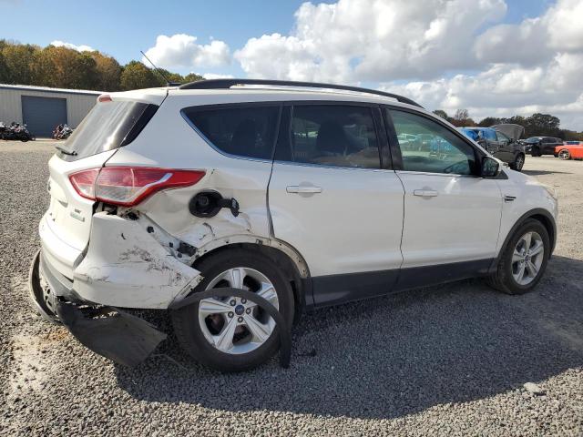 Photo 3 from auction – 2015 FORD ESCAPE SE with VIN 1FMCU0GX8FUA68774