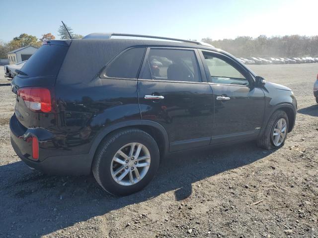 Photo 3 from auction – 2014 KIA SORENTO LX with VIN 5XYKTDA79EG474453