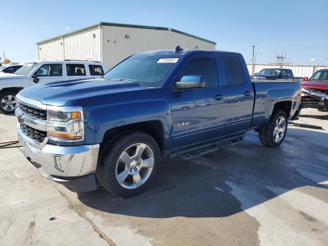 CHEVROLET SILVERADO 2017 with VIN 1GCRCREC2HZ144680 - Photo from auction