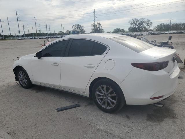 Photo 2 from auction – 2022 MAZDA 3 with VIN JM1BPAALXN1508223