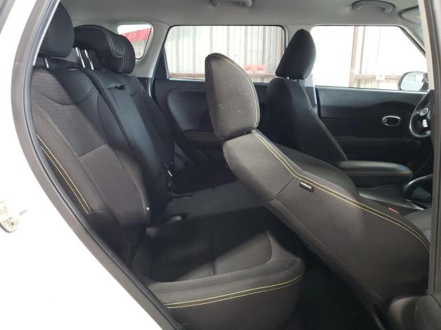 Photo 11 from auction – 2014 KIA SOUL + with VIN KNDJP3A54E7032444