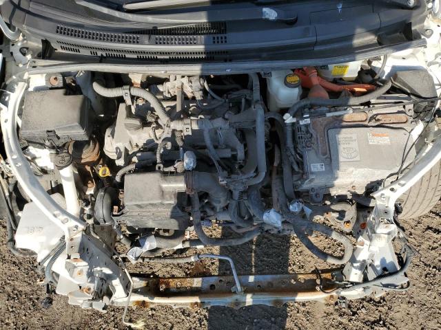 Photo 11 from auction – 2015 TOYOTA PRIUS C with VIN JTDKDTB30F1581296